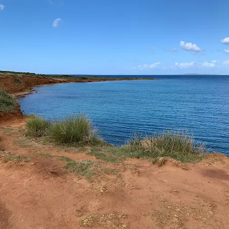 House Between Beaches Σπίτι διακοπών *