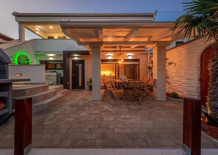 House Between Beaches Σπίτι διακοπών *