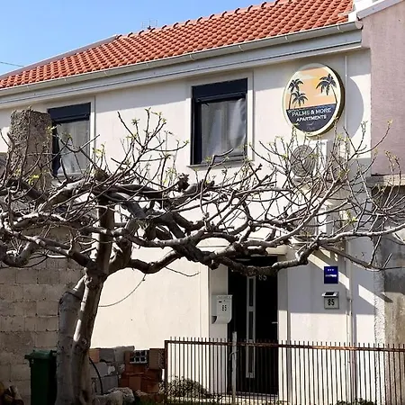 House Between Beaches Ferienhaus Vir