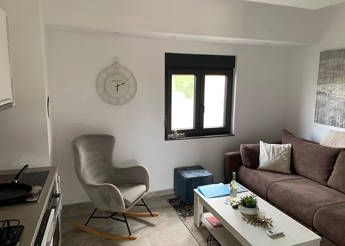 House Between Beaches Tatil Evi
