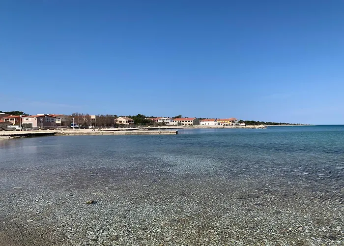 House Between Beaches *